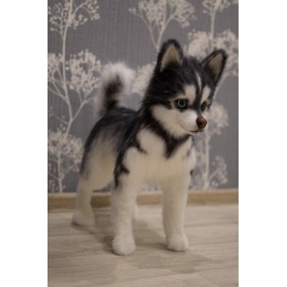 Husky Casper realistic toy